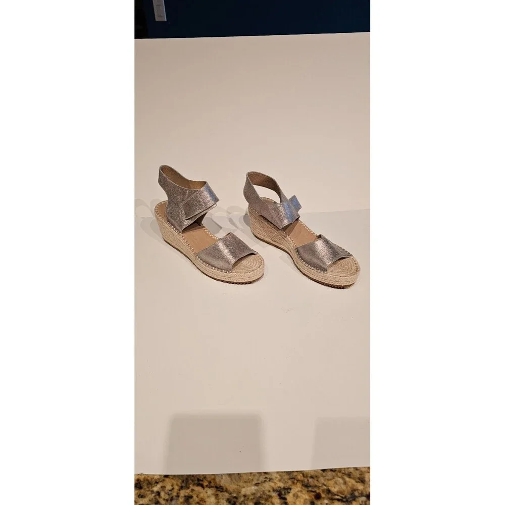 Eileen Fisher Willow Espadrille Platinum Glitter Suede Wedge Sandals Size 11